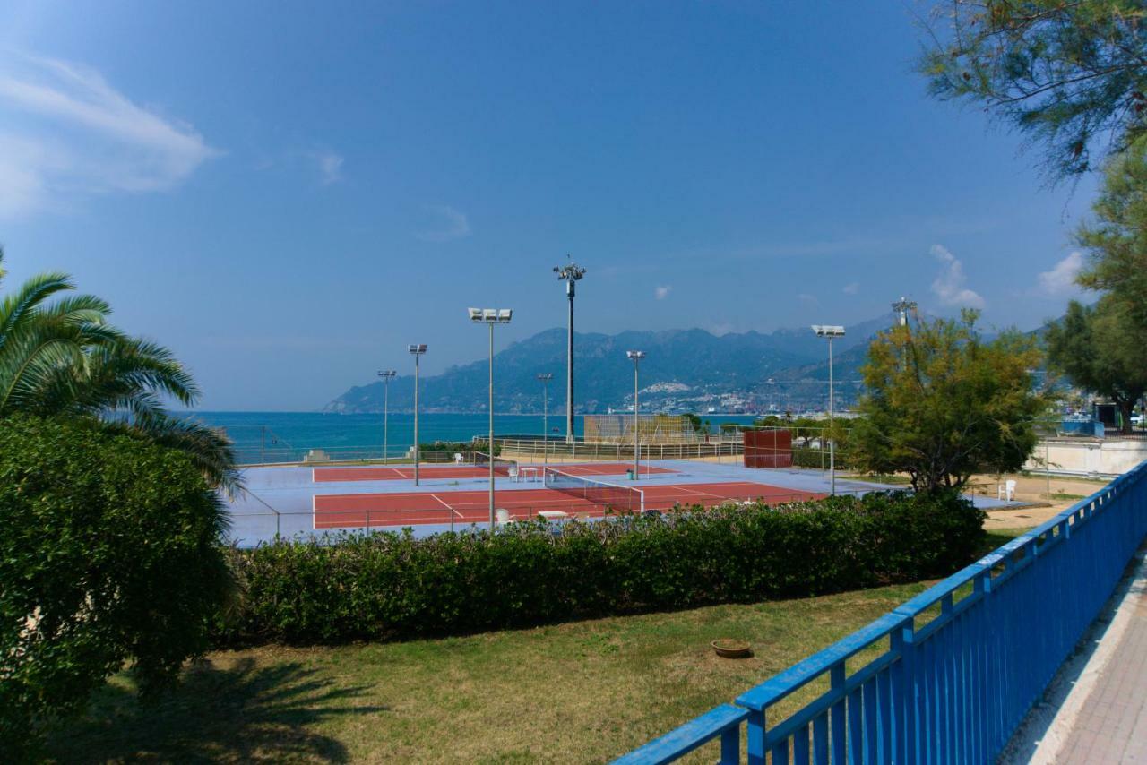 Neverending Sea Luxury Apartment In Salerno Center Exterior foto